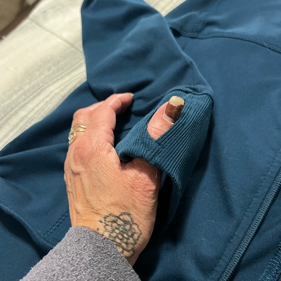 Blue Jacket - Picture 2 of 6